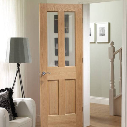 Oak Malton Shaker With Clear Glass Unfinished Door